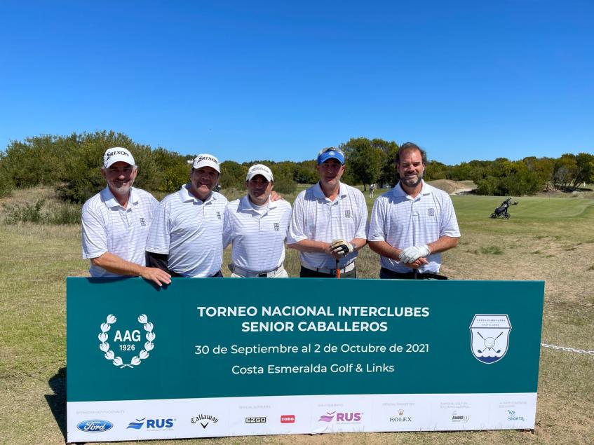 Equipo Senior CUBA en el Torneo Nacional Interclubes Senior